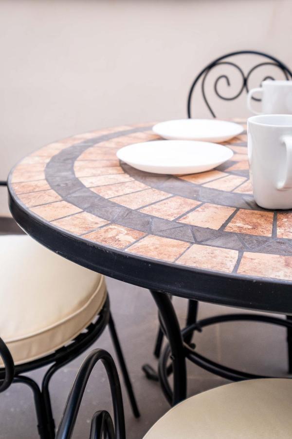 Beautiful With Private Terrace Apartamento